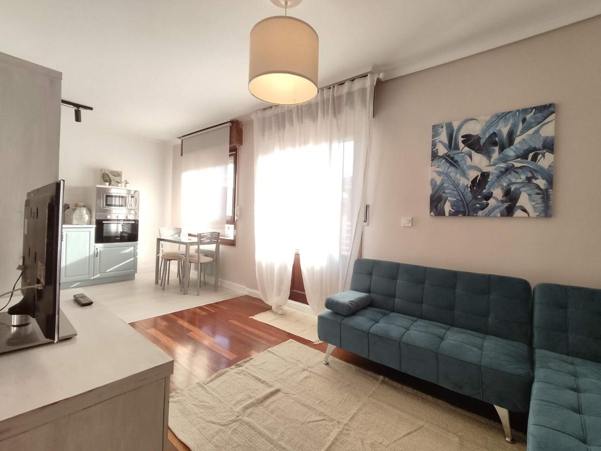 Acogedor Apartamento Junto A La Plaza Villasana de Mena Exteriör bild