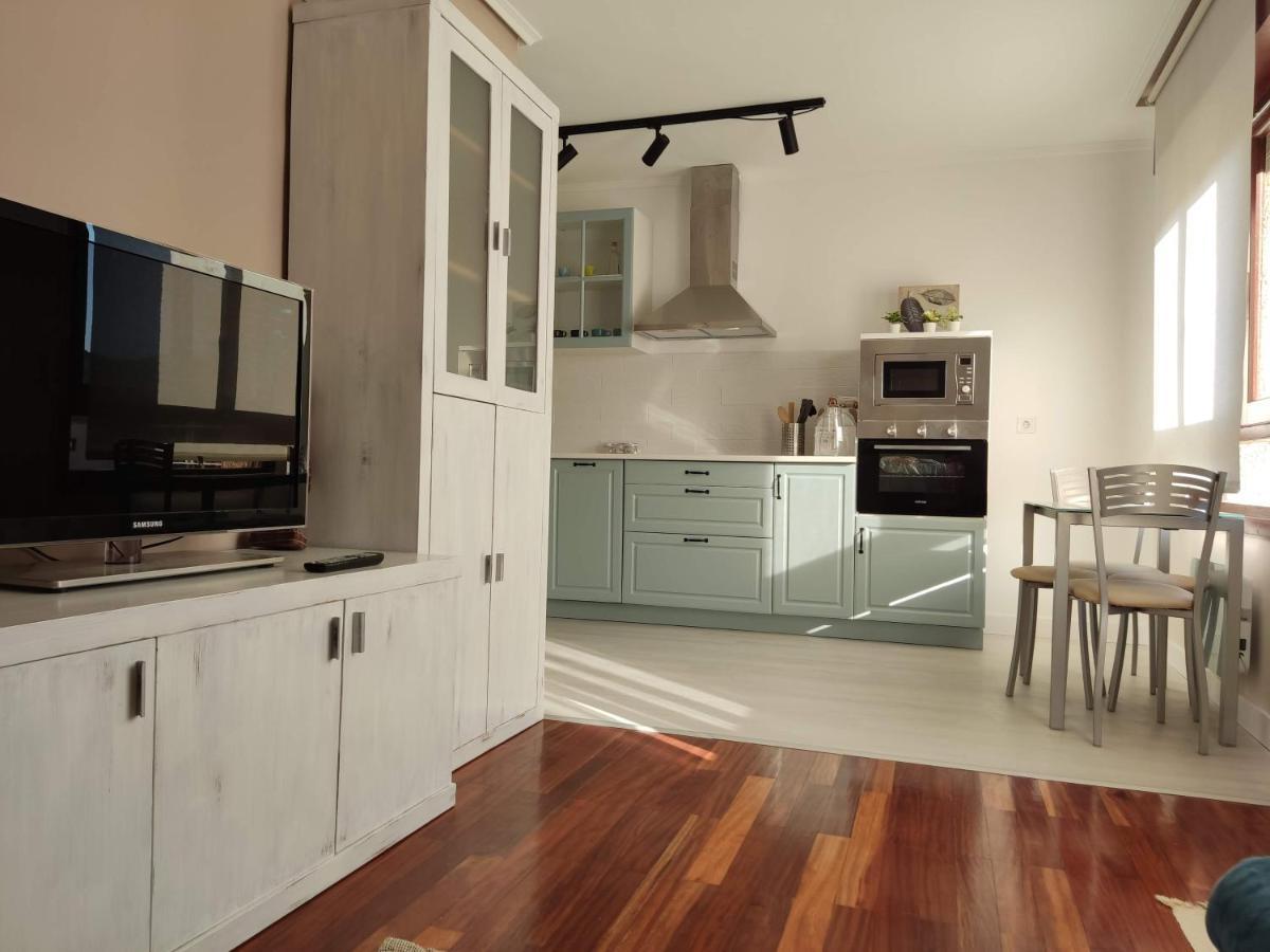 Acogedor Apartamento Junto A La Plaza Villasana de Mena Exteriör bild