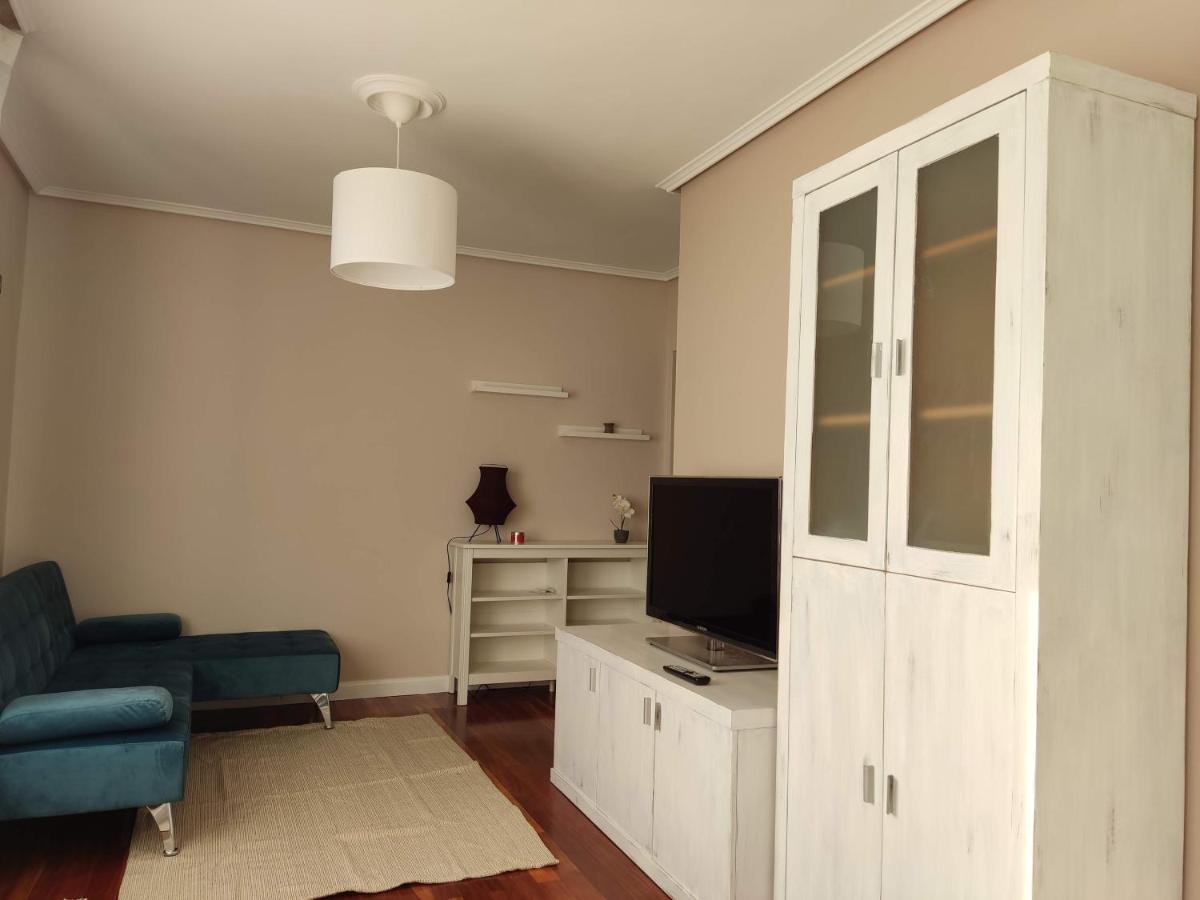 Acogedor Apartamento Junto A La Plaza Villasana de Mena Exteriör bild